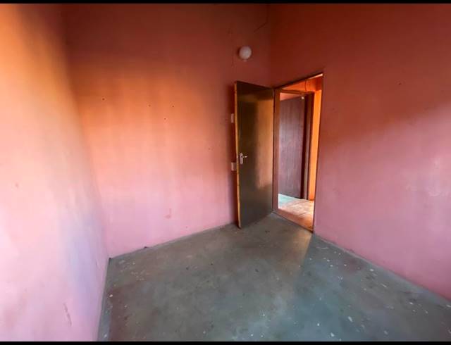 3 BEDROOM HOUSE FOR SALE IN KATLEHONG SOUTH